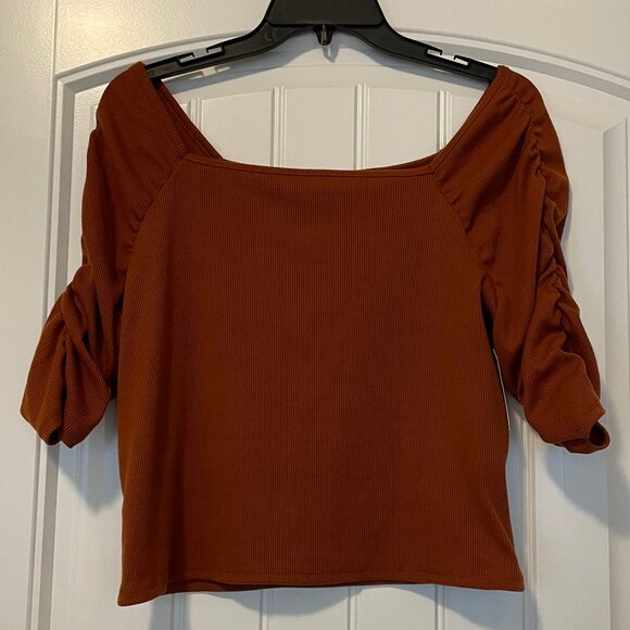 Love and Piece Tops - Love and Piece top NWT